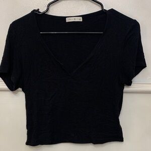 Active USA Black V-Neck Crop Top